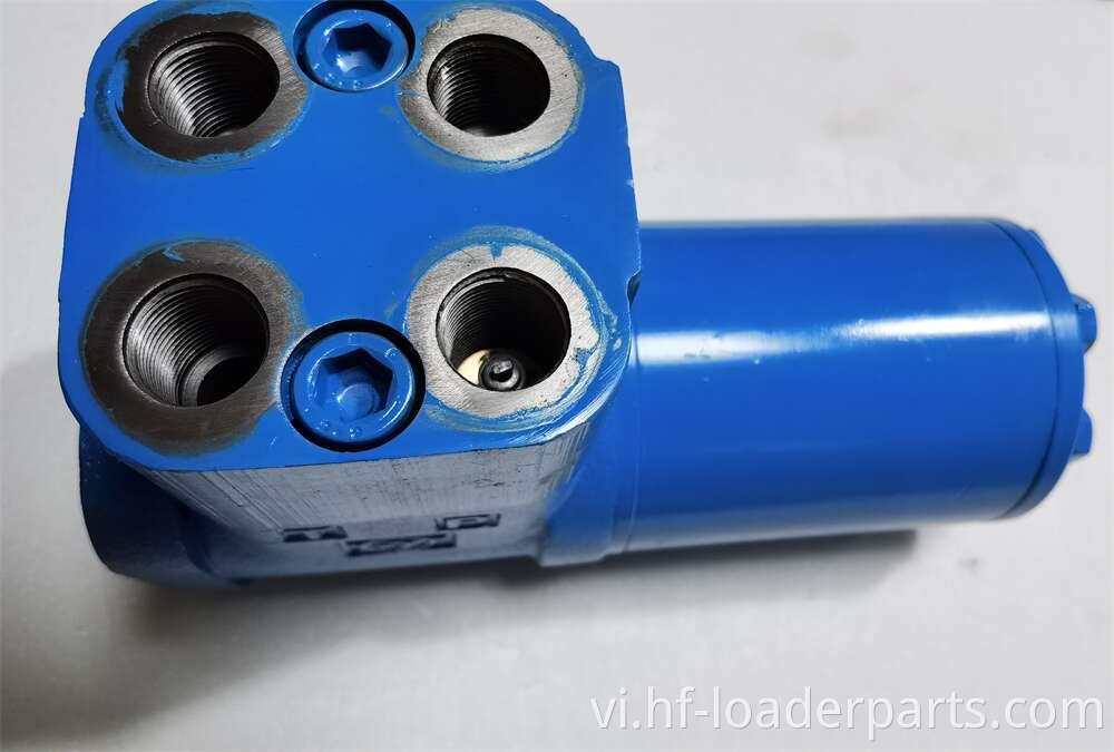 Bộ nạp đầy đủ thiết bị lái thủy lực BZZ1-E800B 4120003946 Loader Full Hydraulic Steering Gear BZZ1-E800B 4120003946